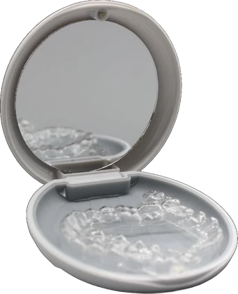 Keepers retainer in its case